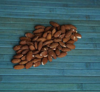 Arka plan görüntüsü için sağlıklı gıda kadar badem fındık kapatın. Doku