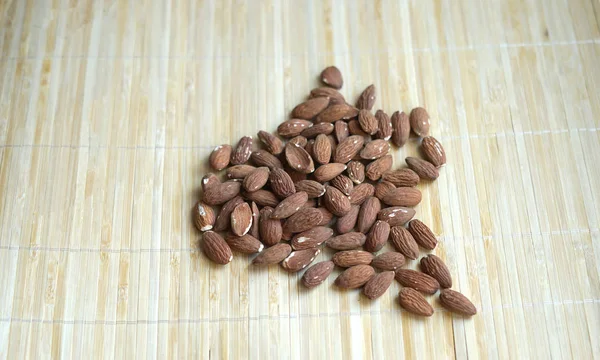 Makanan sehat untuk gambar latar belakang menutup kacang almond. Tekstur — Stok Foto