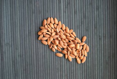 Arka plan görüntüsü için sağlıklı gıda kadar badem fındık kapatın. Doku