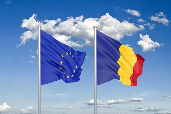 Европейский Союз Против Румынии Толстые Шелковистые Флаги Европейского Союза Румынии — стоковое фото