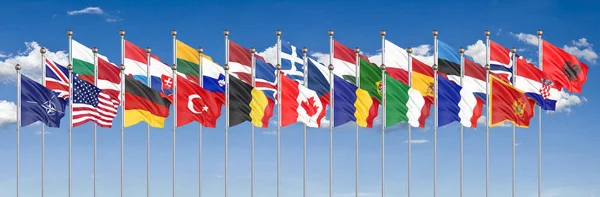 Silk vinka 28 flaggor av länder i Europeiska unionen. Isolerad på — Stockfoto