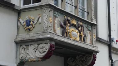 Barselona 'da eski bir ev