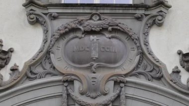 Prag, Czech Cumhuriyeti şehir merkezindeki binanın ön cephesi