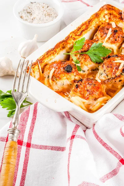 Homemade Healthy Diet Dinner Prepared Chicken Turkey Meatballs Sauce Cheese — Stock Photo, Image