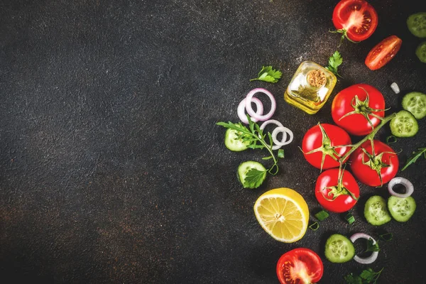Cozinhar Fundo Ingredientes Salada Fresca Cozinha Italiana Tomates Azeite Limão — Fotografia de Stock
