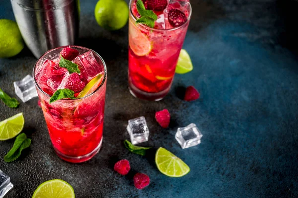 Iced Sommaren Dricka Cocktail Hallon Och Lime Saft Med Färsk — Stockfoto