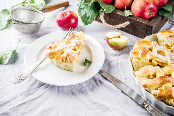 Φθινόπωρο Παραδοσιακά Ψητά Ζαχαροπλαστικής Γλυκιά Σπιτική Μηλόπιτα Φρέσκα Μήλα Ελαφρύ — Φωτογραφία Αρχείου