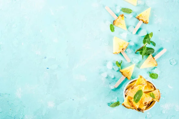 Slice Pineapple Popsicle Sticks Mint Leaves Light Blue Background Ice — Stock Photo, Image