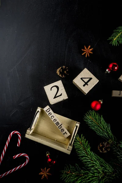 Conceito Natal Com Decorações Ramos Abeto Com Calendário Dezembro Quadro — Fotografia de Stock