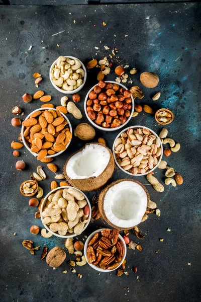 Varios Tipos Nueces Nueces Nueces Pecanas Cacahuetes Avellanas Coco Almendras — Foto de Stock