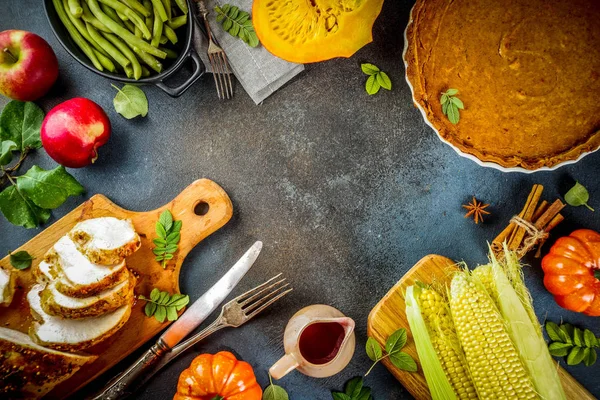 Table Vacances Thanksgiving Avec Des Aliments Traditionnels Fête Dinde Tarte — Photo