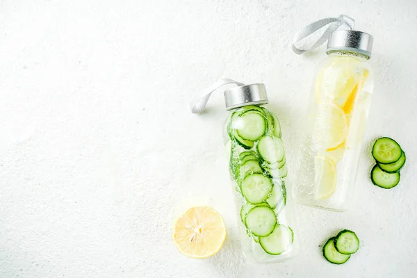 Organiska Sommaren Kall Uppfriskande Drink Detox Infunderas Vatten Med Citron — Stockfoto