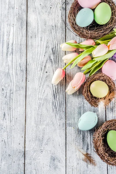 Pastel Fond Pâques Avec Des Fleurs Tulipes Des Œufs Pâques — Photo