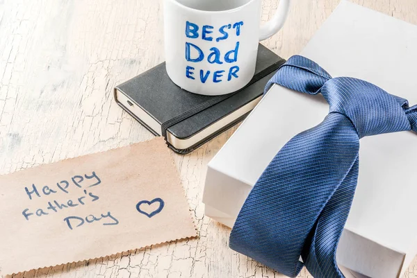 Concepto de regalo del Día del Padre — Foto de Stock