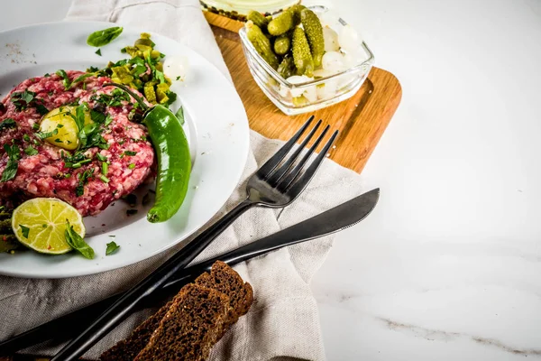 Carne de bovino tartare — Fotografia de Stock