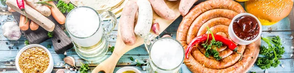 Bira ile farklı BBQ piknik parti gıda