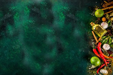 Çeşitli otlar ve baharatlar.