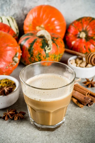 Würziger Kürbiskaffee Latte — Stockfoto