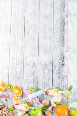 Renkli meyve dondurma dondurma