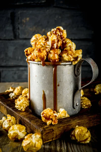 Caramel sucré maison pop corn — Photo