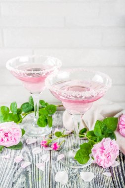 Pembe gül kokteyl Pirinç 'n' Güller