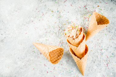 Yenilebilir ham kurabiye hamuru