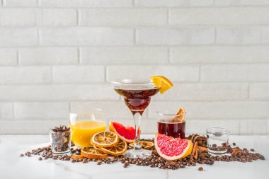 Negroni kahve kokteyli