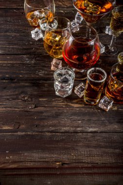 Sert güçlü alkollü içeceklerin seçimi