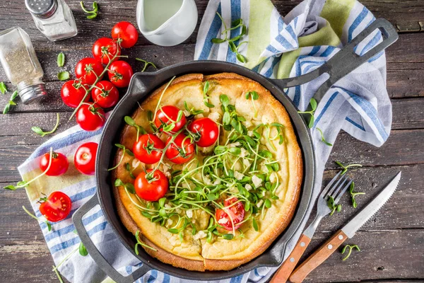 Pancake al forno vegan olandese salato per bambini — Foto Stock