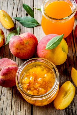 ev yapımı şeftali reçeli