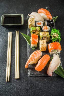  Farklı suşi karışık set