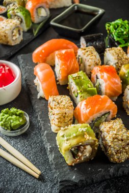  Farklı suşi karışık set