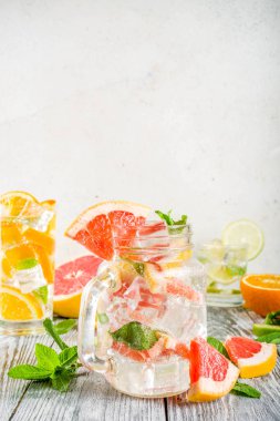 Narenciye limonata veya Mojito dört tür 