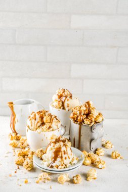 Karamel pop mısır dondurma