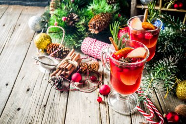 Geleneksel Noel mulled şarap
