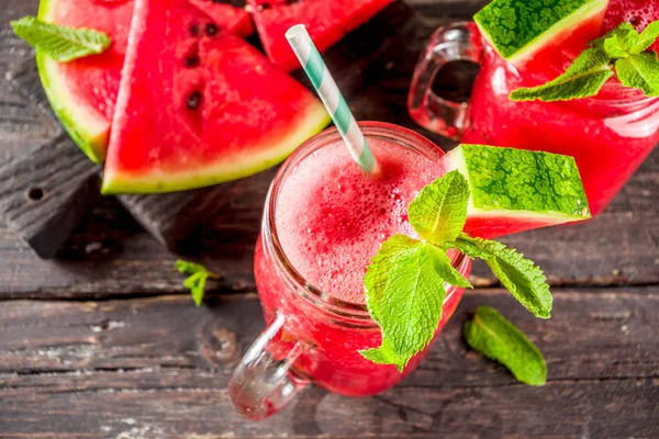 Kalter Sommer Wassermelonen Smoothie — Stockfoto