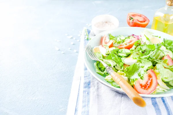 Lente plantaardige salade — Stockfoto