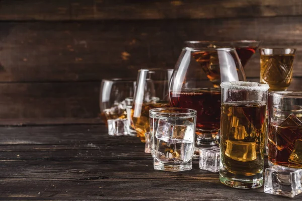 Sert güçlü alkollü içeceklerin seçimi