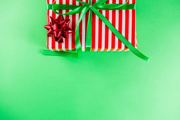 Різдвяні подарункові коробки простий фон візерунка — стокове фото