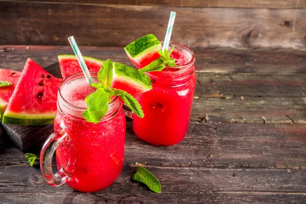 Kalter Sommer Wassermelonen Smoothie — Stockfoto