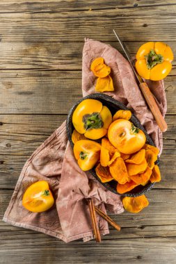 kurutulmuş hurma meyve