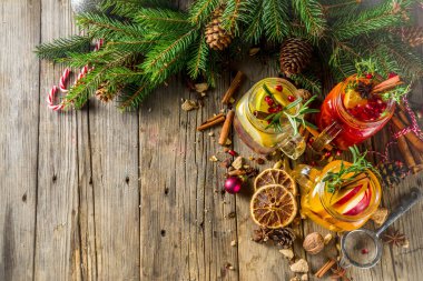 Kış sangriası, sıcak şarap ya da sıcak sıcak kokteyl.