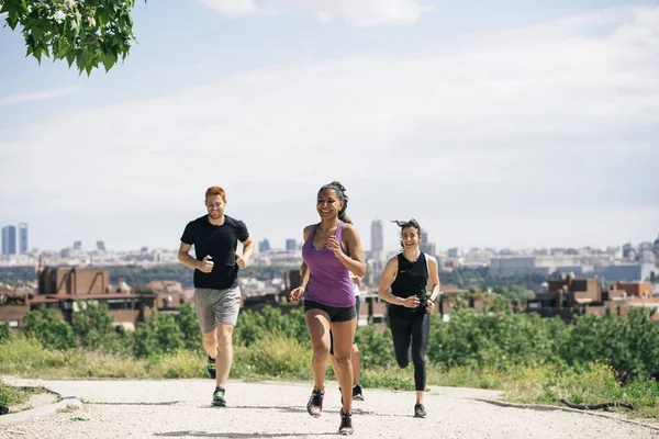 Friends Workout Outdoors — Stock Photo, Image