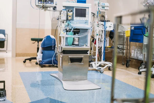 Foto Conceito Trabalhador Hospital Fazendo Limpeza Sala Operação — Fotografia de Stock