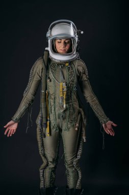 Genç astronotum kadın kask Studio ile