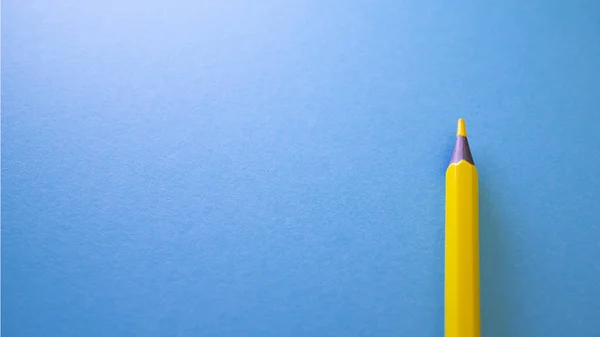 Yellow Pencil Blue Background View Copy Space — Stock Photo, Image