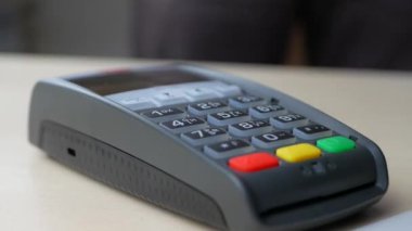 NFC teknolojisi ile ödeme müşteri