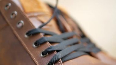 Erkekler moda kahverengi deri çizme