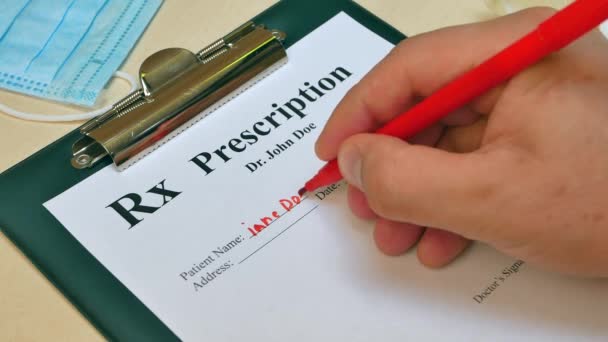 Medico mano scrittura rx prescrizione — Video Stock