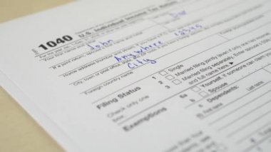 IRS gelir 1040 form için belge vergi
